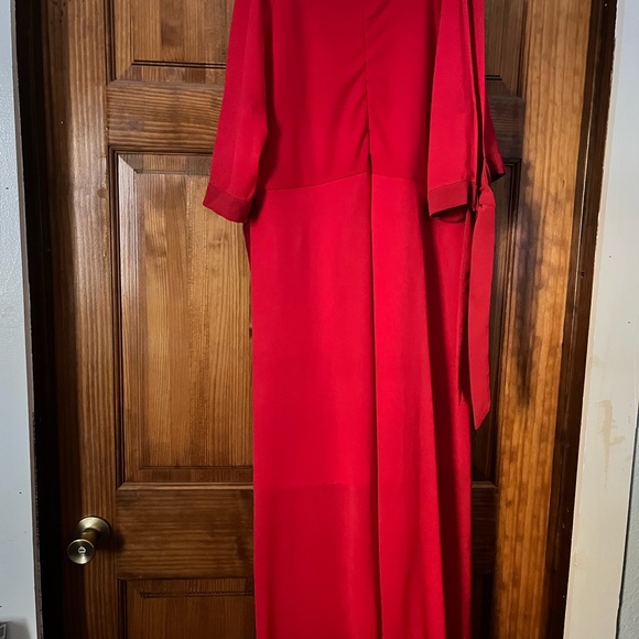 SHEIN Red Long Sleeve Dress with Embellished Neckline - Picture 5 of 5